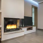 فيلة Providenca With Heated Pool Debeljak