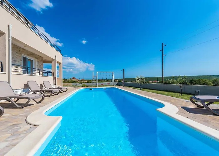 Providenca With Heated Pool Villa *