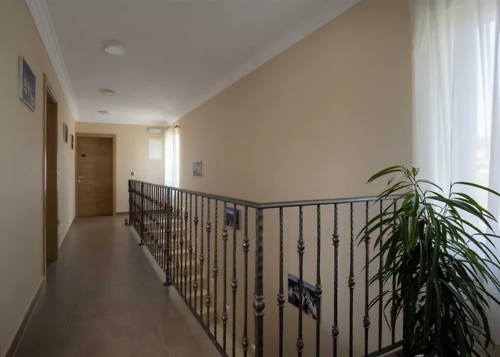 Providenca With Heated Pool *