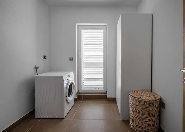 Villa Providenca With Heated Pool