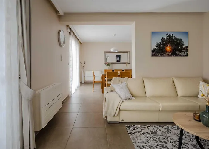 Providenca With Heated Pool *