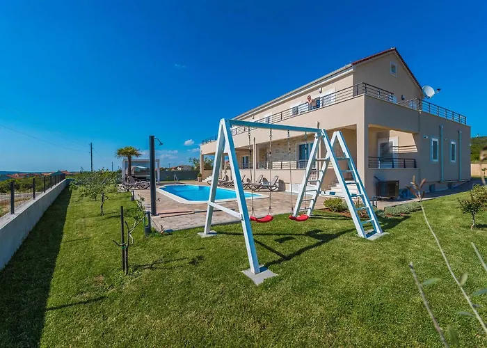 Villa Providenca With Heated Pool *