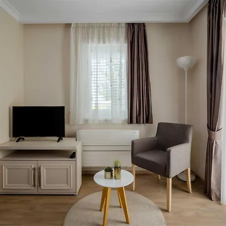 Providenca With Heated Pool Villa Debeljak