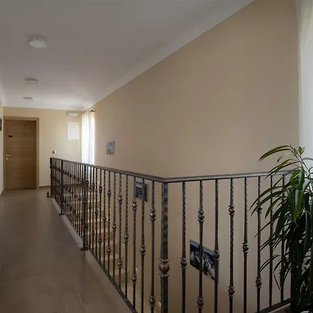 Providenca With Heated Pool *