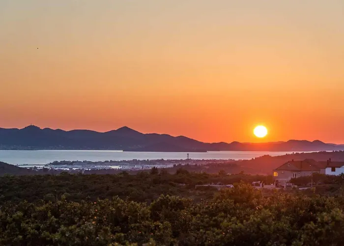 Villa Providenca With Heated Pool Debeljak