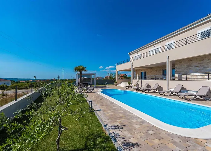 Villa Providenca With Heated Pool Debeljak